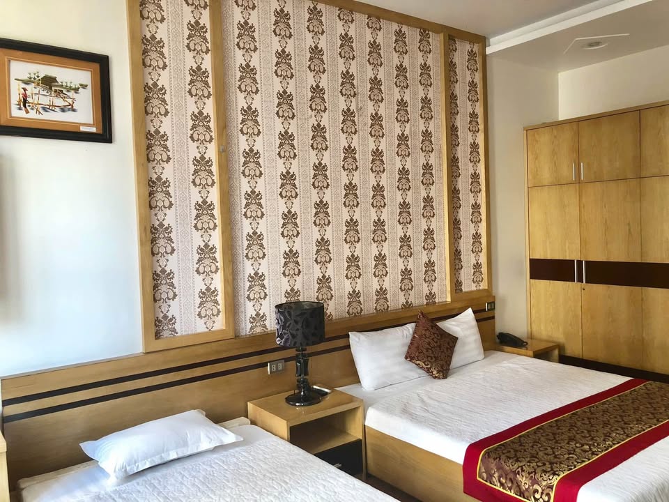 Cần bán Homestay - Khách Sạn Phường Bãi Cháy, Hạ Long, Diện tích 72m², Giá 3.4 Tỷ