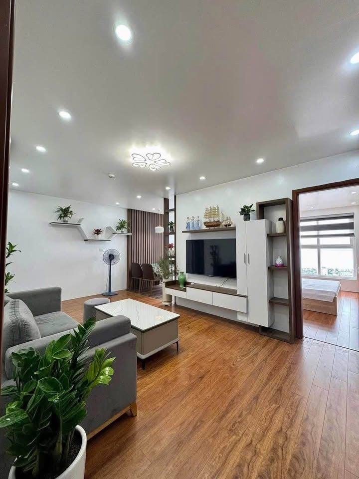 Cần bán Căn hộ chung cư đường Hoàng Quốc Việt, Phường Bãi Cháy, Diện tích 68m², Giá 2.65 Tỷ 7