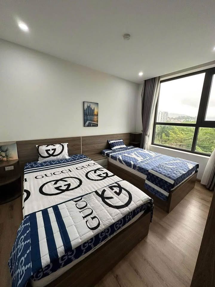 Cần bán Căn hộ chung cư Phường Bãi Cháy, Hạ Long, Diện tích 90m², Giá Thương lượng 4