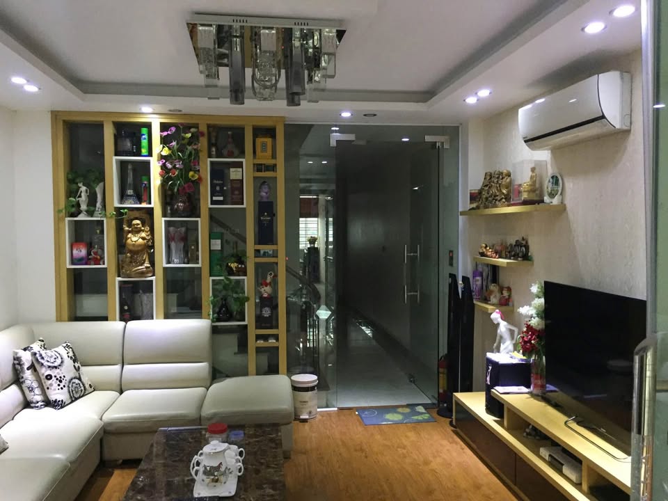 Cần bán Homestay - Khách Sạn Phường Bãi Cháy, Hạ Long, Diện tích 72m², Giá 3.4 Tỷ 9