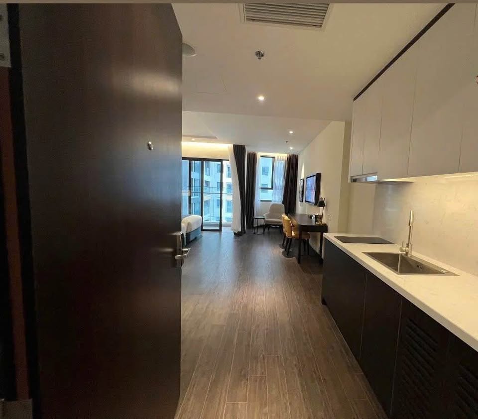 Cần bán Căn hộ chung cư đường Hoàng Quốc Việt, Phường Bãi Cháy, Diện tích 38m², Giá Thương lượng 4