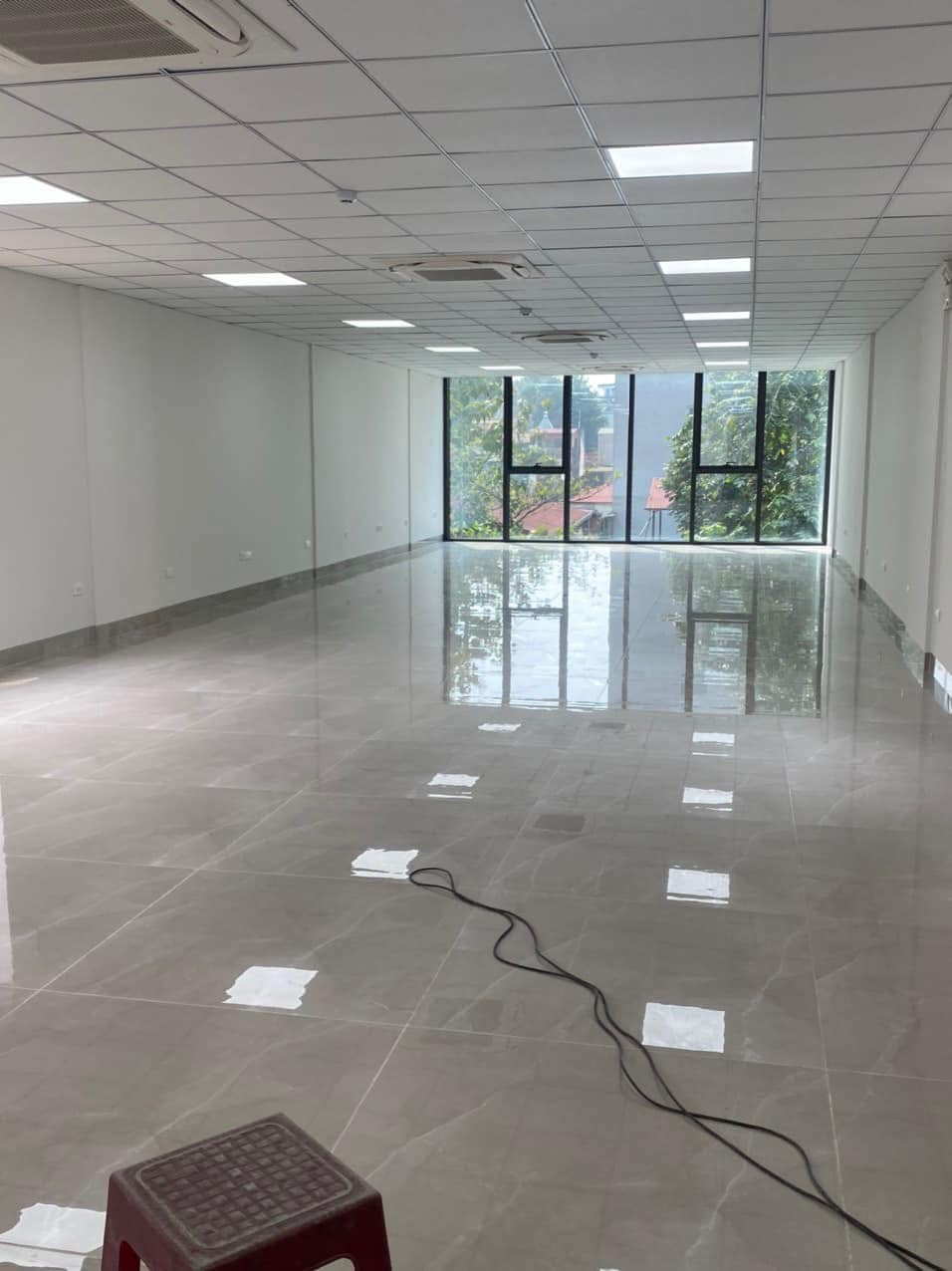 Mặt Phố Hoàn Công 9 Nổi 2 hầm Triệu Việt Vương 188 Tỷ Nhà Mới Rất Đẹp 2