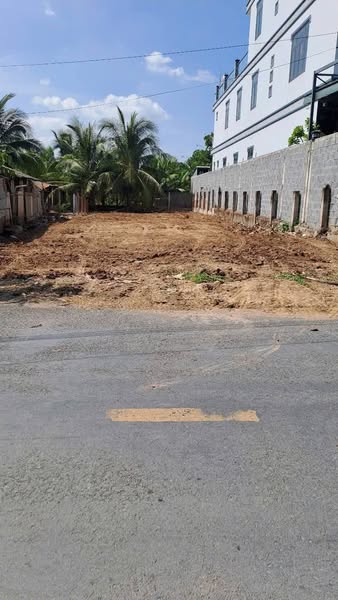 Cần bán Đất Xã Long Hòa, Gò Công, Diện tích 100m², Giá 600 triệu
