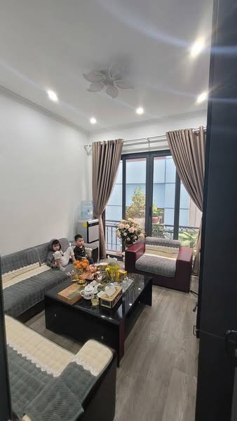 THANH XUÂN – NGÕ THÔNG – Ô TÔ ĐỖ CỬA – KINH DOANH ĐỈNH – GIÁ 7 TỶ