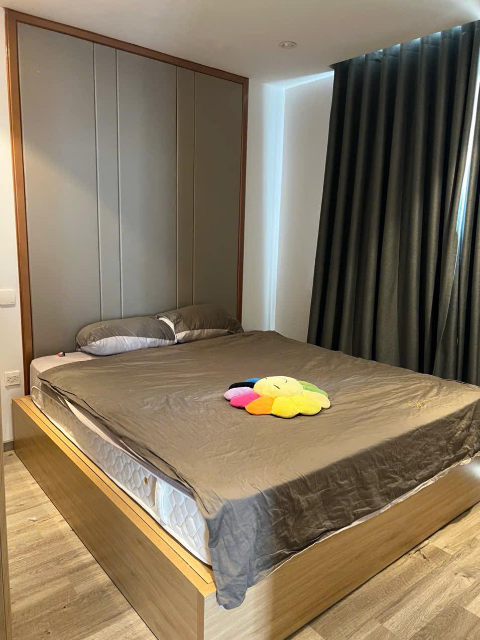 Apartment Trích Sài Dòng Tiền 500Tr/th 270M2 9 Tầng View Hồ 86 Tỷ Rất Gần Hồ 5