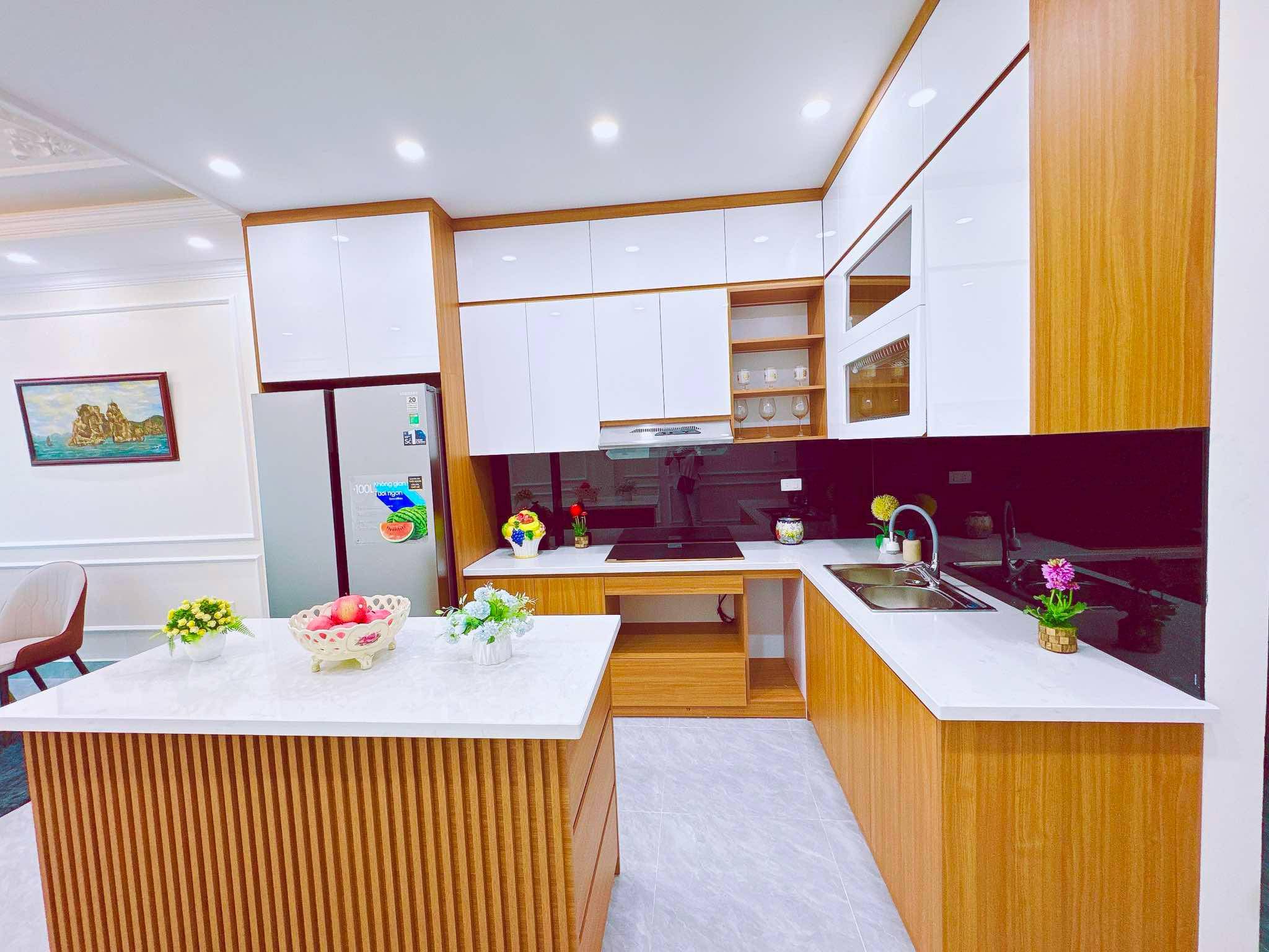 NHÀ NGUYỄN VĂN HUYÊN - PHÂN LÔ - Ô TÔ - SĐCC -LH: EM HOÀNG PHÚ NHÀ ĐẸP - 0969577586 3