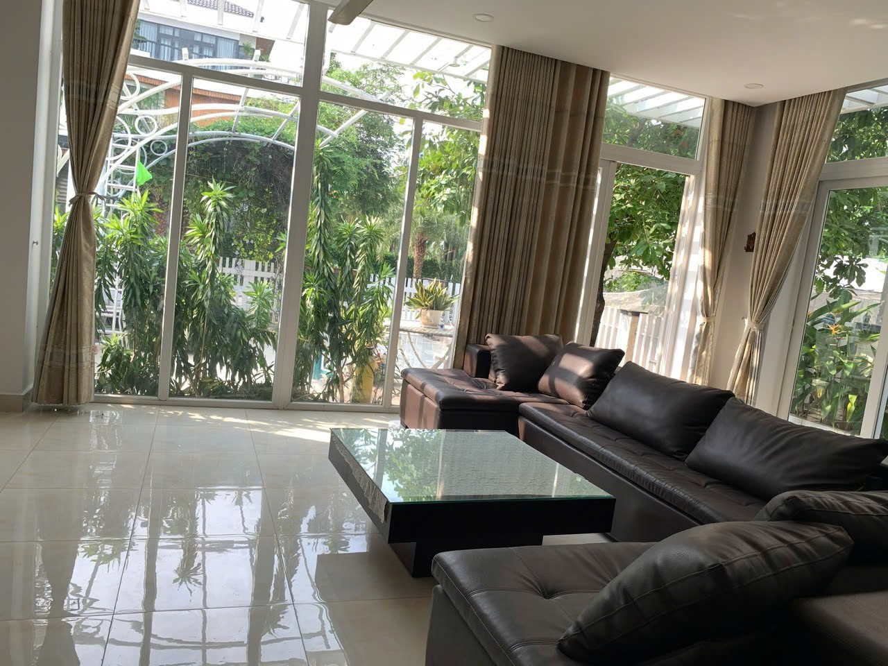 Cho thuê Biệt thự dự án Jamona Home Resort, Diện tích 300m², 5PN,Giá 20 Triệu/tháng 5