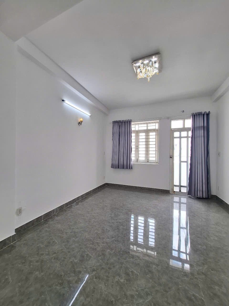 BÌNH TIÊN - Q6 - HẺM XE HƠI - 40M2 - 4 TẦNG BTCT 2PN 2WC - CHỈ 4.7 TỶ 4