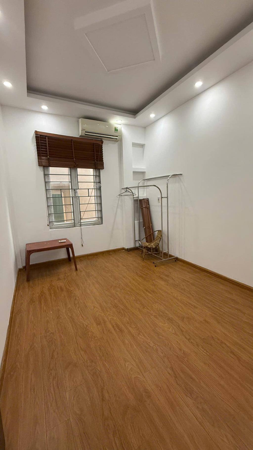 Chủ nhà cần sang tên nhà 5 tầng- Miêu Nha, Tây Mỗ, Nam Từ Liêm. 3