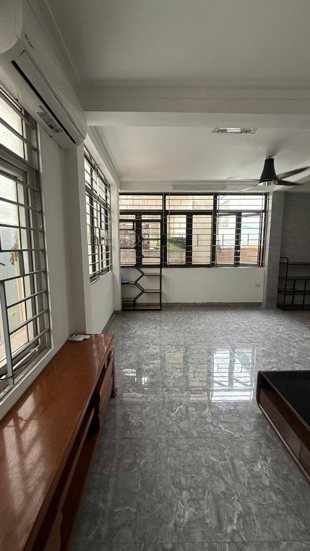 Chủ nhà cần sang tên nhà 5 tầng- Miêu Nha, Tây Mỗ, Nam Từ Liêm. 4