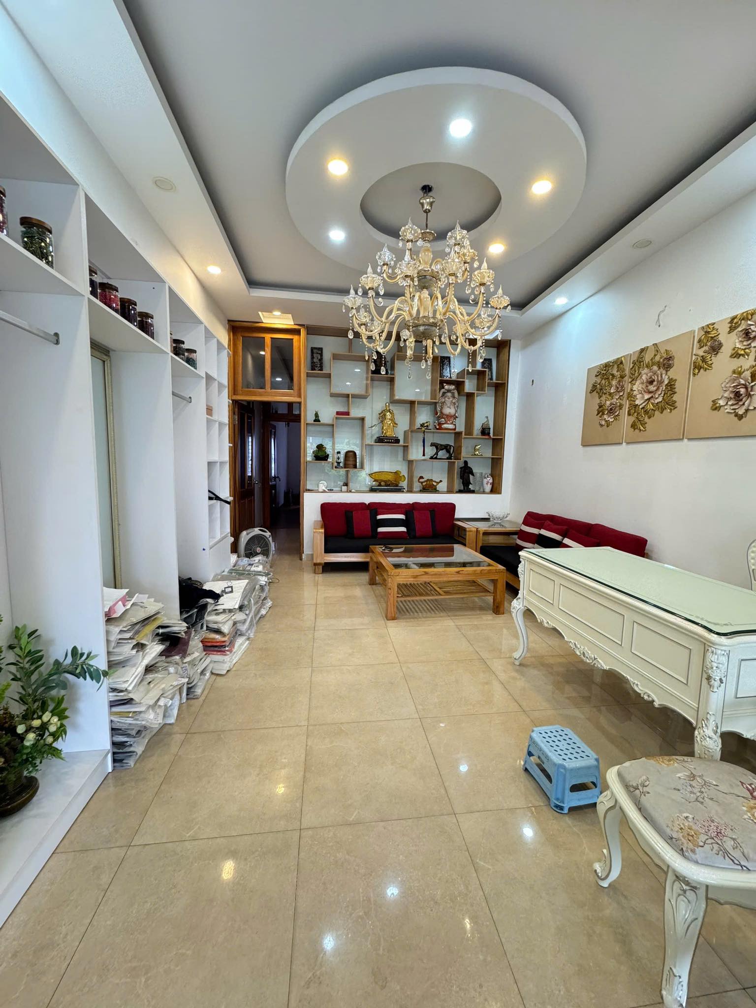 NHÀ MẶT PHỐ NGUYỄN KHOÁI HOÀNG MAI-DÂN XÂY-65M 13xTỶ-KINH DOANH-AN SINH TIỆN ÍCH ĐỈNH
