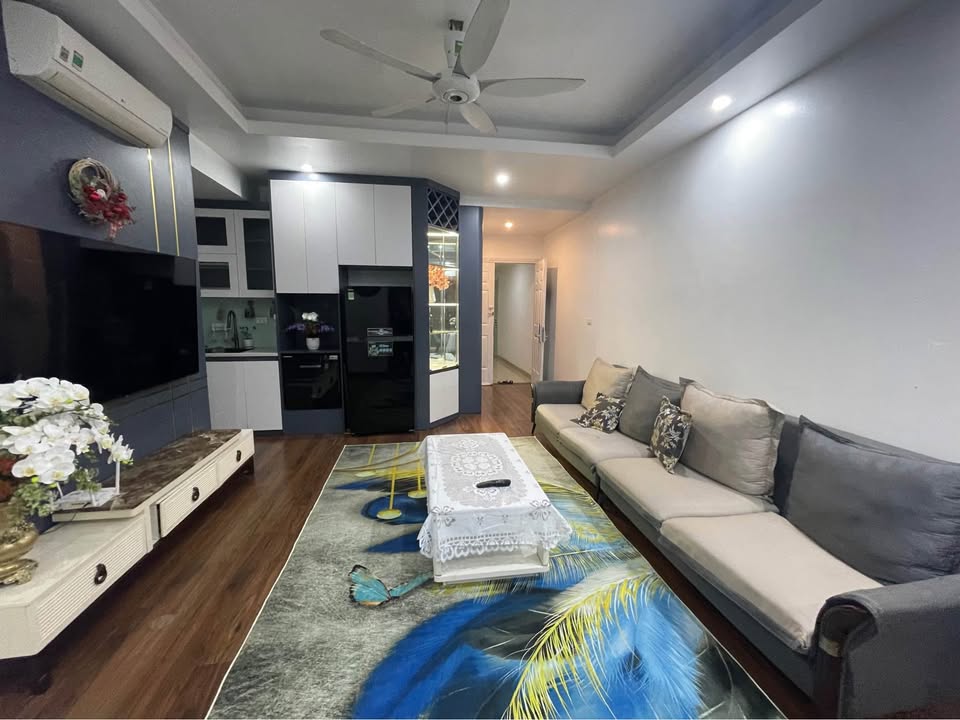 Cần bán Căn hộ chung cư đường Hoàng Quốc Việt, Phường Bãi Cháy, Diện tích 89m², Giá 2.65 Tỷ