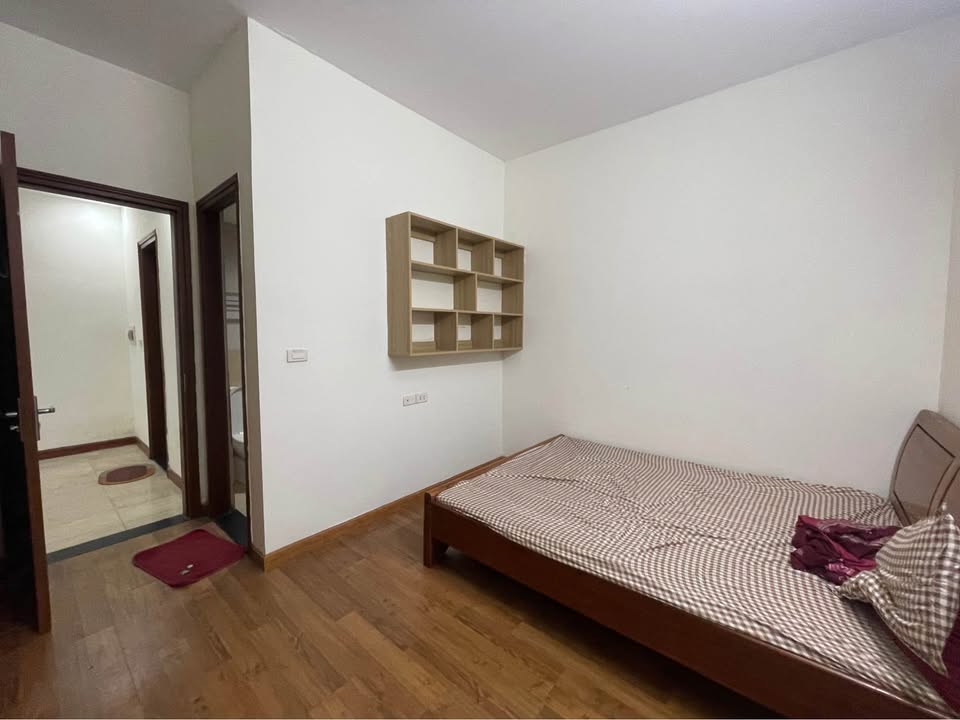 Cần bán Căn hộ chung cư đường Hoàng Quốc Việt, Phường Bãi Cháy, Diện tích 70m², Giá 1.62 Tỷ 8