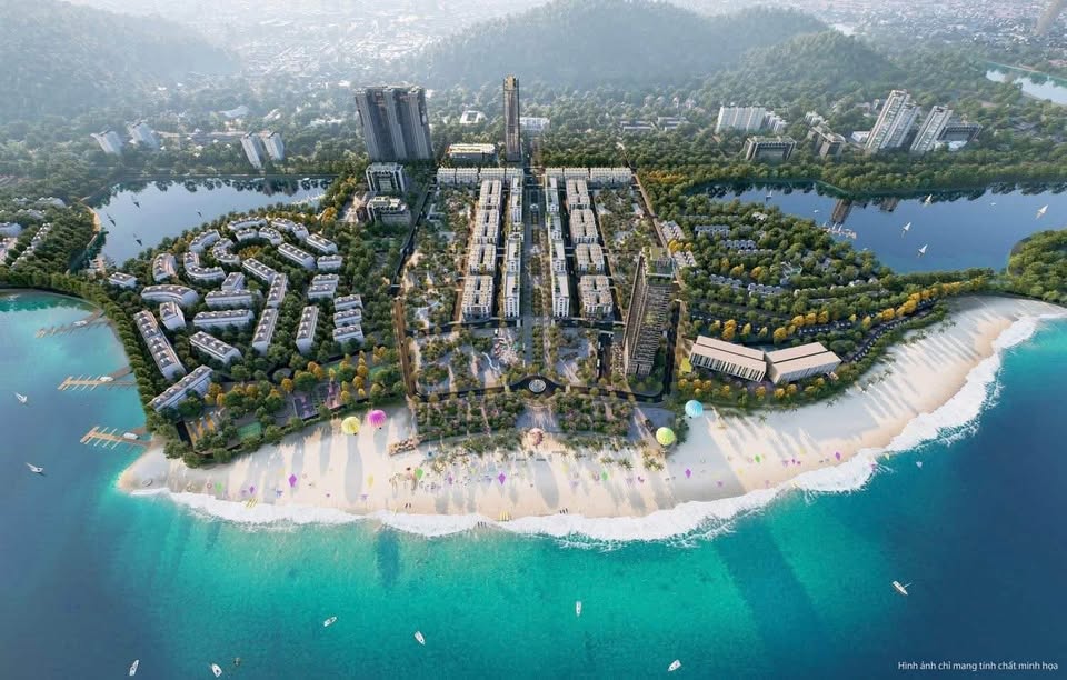 Cần bán Căn hộ chung cư đường Hoàng Quốc Việt, Phường Bãi Cháy, Diện tích 105m², Giá 13.5 Tỷ 2