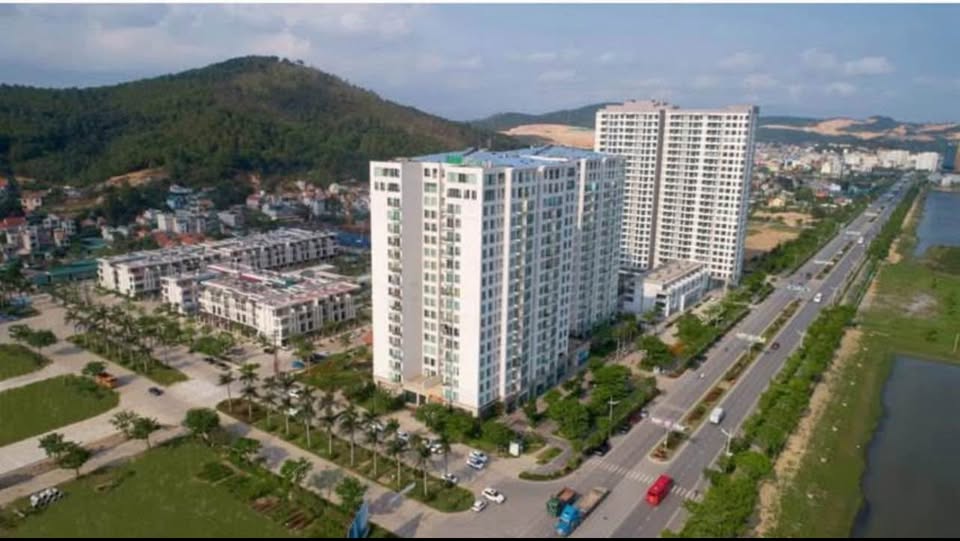 Cần bán Căn hộ chung cư đường Hoàng Quốc Việt, Phường Bãi Cháy, Diện tích 76m², Giá 2.1 Tỷ 4