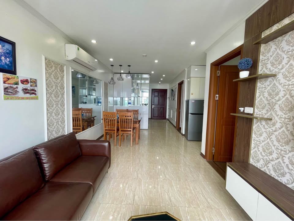 Cần bán Căn hộ chung cư đường Hoàng Quốc Việt, Phường Bãi Cháy, Diện tích 72m², Giá 2.65 Tỷ