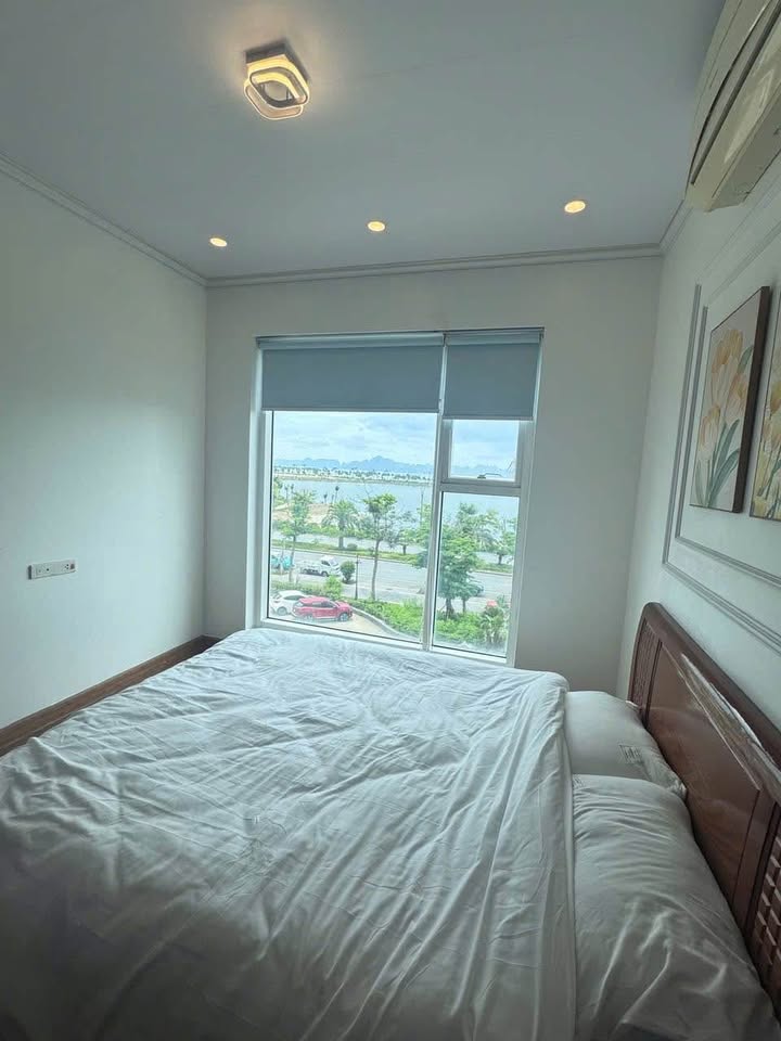 Cần bán Căn hộ chung cư đường Hoàng Quốc Việt, Phường Bãi Cháy, Diện tích 96m², Giá 2.7 Tỷ 10