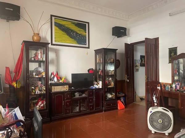 SIÊU PHẨM HÀO NAM, ĐỐNG ĐA - DÂN XÂY - NGÕ TO - GIÁ TỐT 58m2 NHỈNH 10 TỶ 3