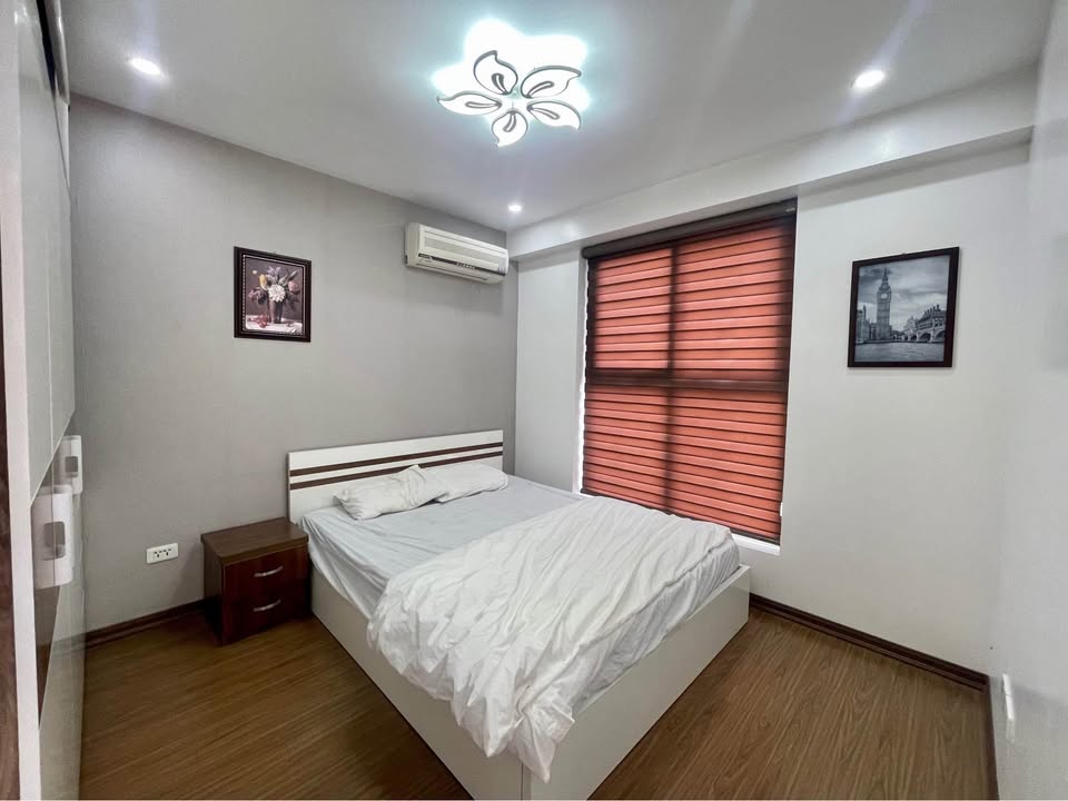 Cần bán Căn hộ chung cư đường Hoàng Quốc Việt, Phường Bãi Cháy, Diện tích 72m², Giá 2.65 Tỷ 8