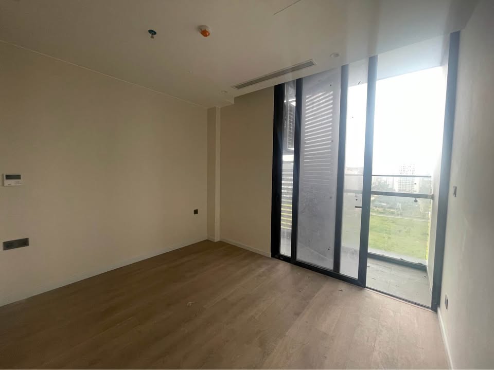 Cần bán Căn hộ chung cư đường Hoàng Quốc Việt, Phường Bãi Cháy, Diện tích 63m², Giá 2.7 Tỷ 9
