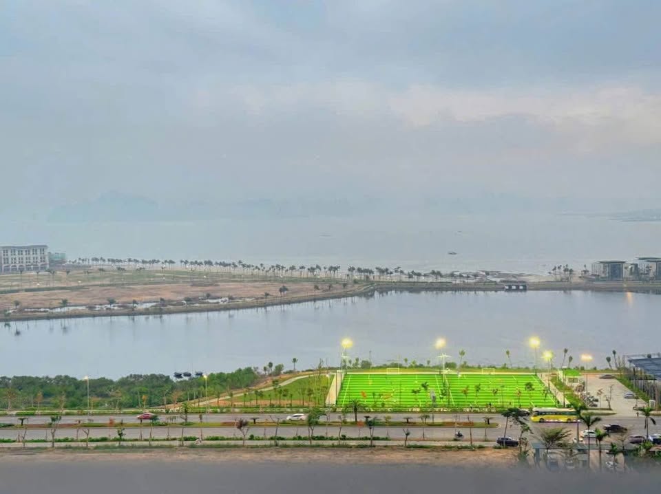 Chính chủ Bán căn Studio 33m2 View Biển chung cư Bim 30 tầng Greenbay Garden, Bãi Cháy, Hạ Long