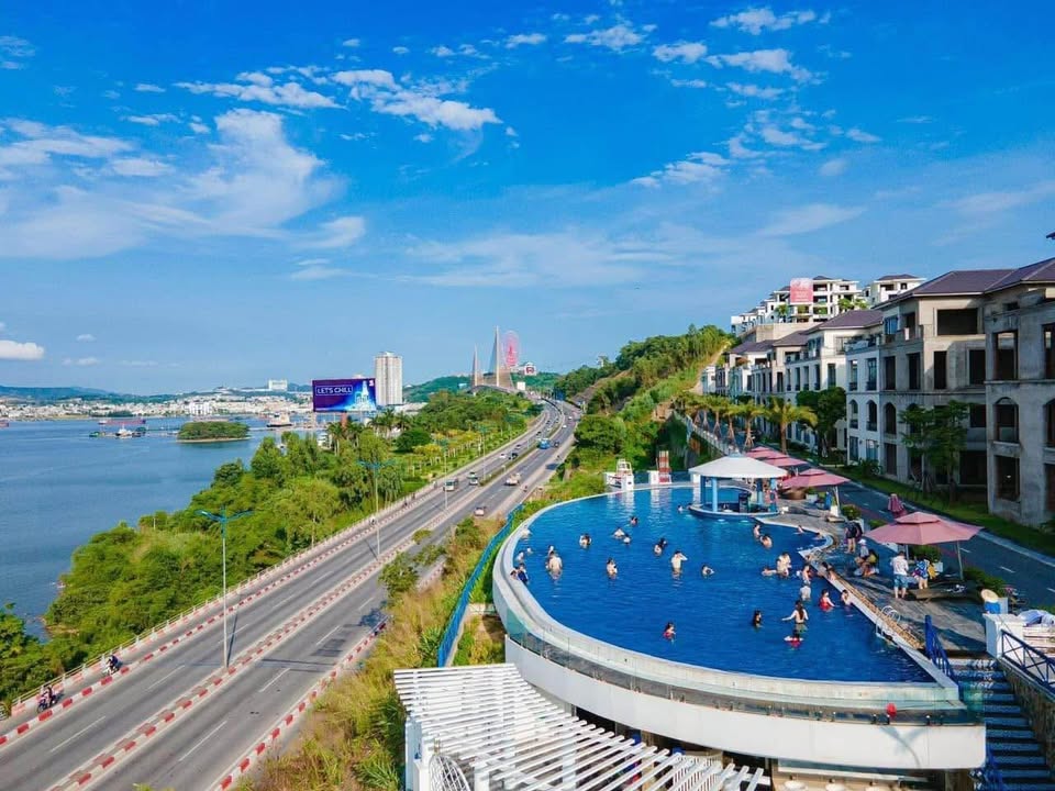 Cần bán Biệt thự Phường Bãi Cháy, Hạ Long, Diện tích 353m², Giá 35 Tỷ 7