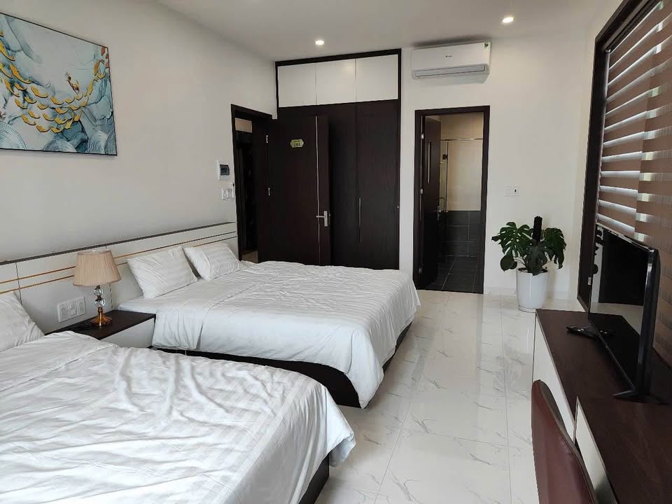 Cần bán Biệt thự Phường Bãi Cháy, Hạ Long, Diện tích 353m², Giá 35 Tỷ 8