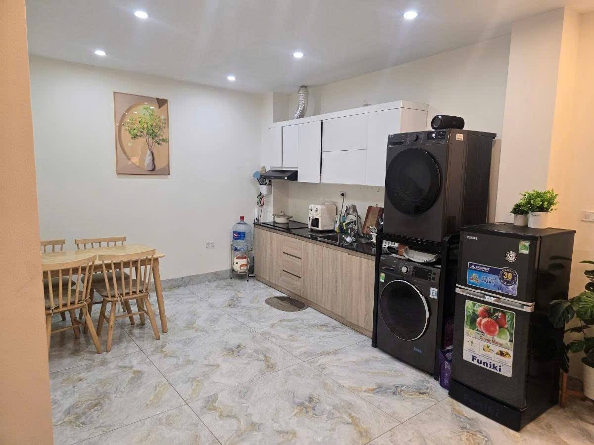 BÁN NHÀ MẶT PHỐ ĐỒNG CỔ-78M 21TỶ-THANG MÁY-SỔ CẤT KÉT-TIỆN ÍCH MIỄN BÀN