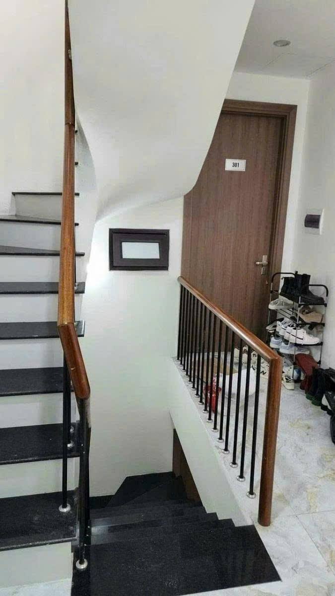 BÁN NHÀ MẶT PHỐ ĐỒNG CỔ-78M 21TỶ-THANG MÁY-SỔ CẤT KÉT-TIỆN ÍCH MIỄN BÀN 2