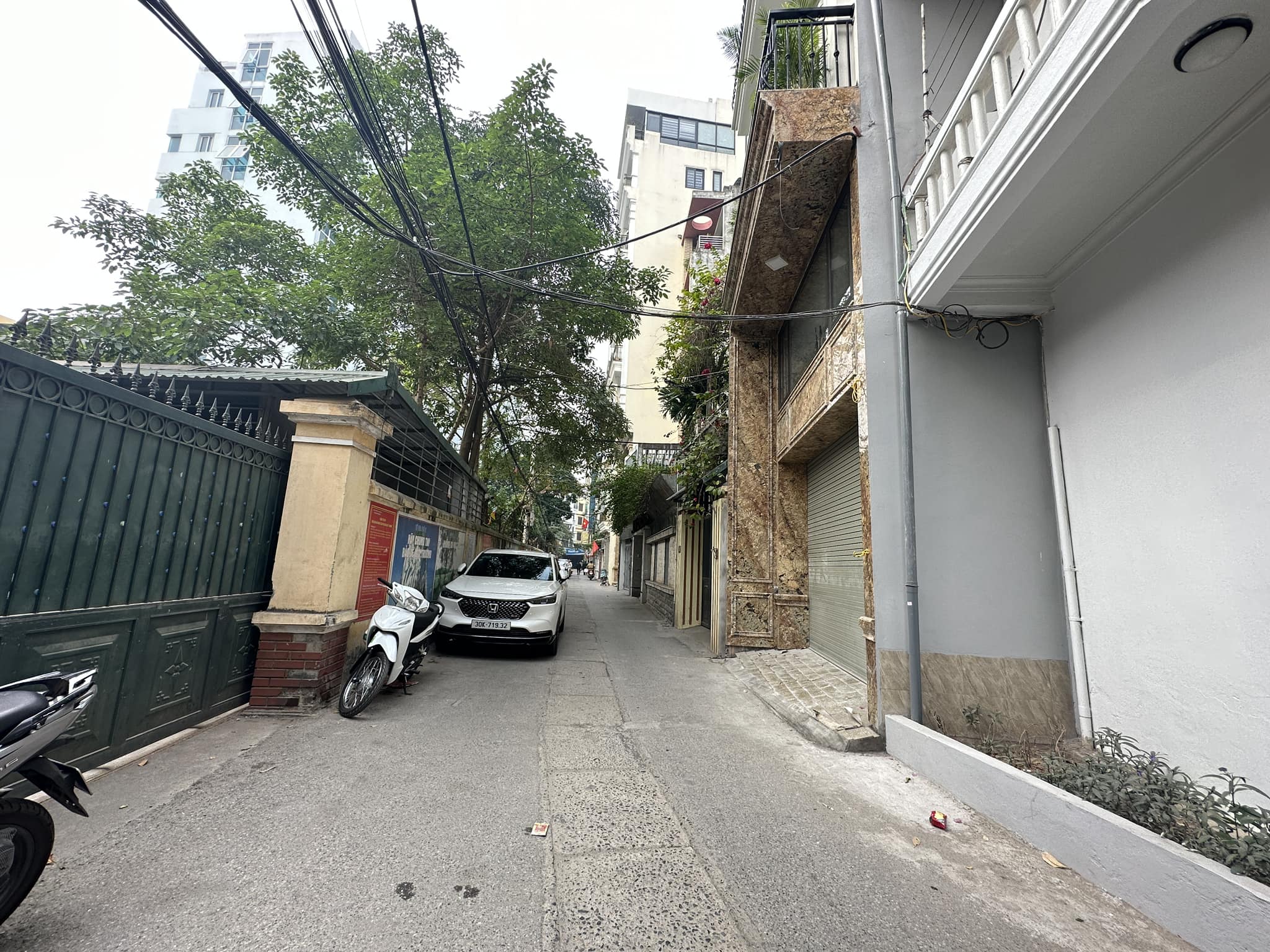 Hoàng Văn Thái 45 Tỷ Ở + Làm Văn Phòng 100M2 9 Tầng Tháng Máy Nhà Đẹp Ô TÔ Tránh 2