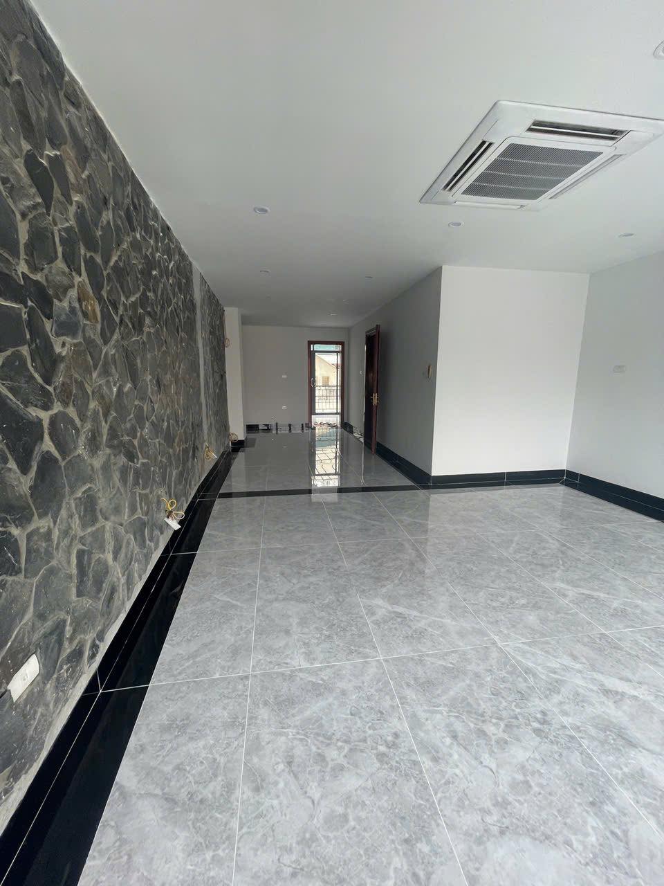 Ô tô tránh, Vài bước ra phố Mạc Thái Tổ-Cầu Giấy 65m 7T thang máy, 34.6 Tỷ 3