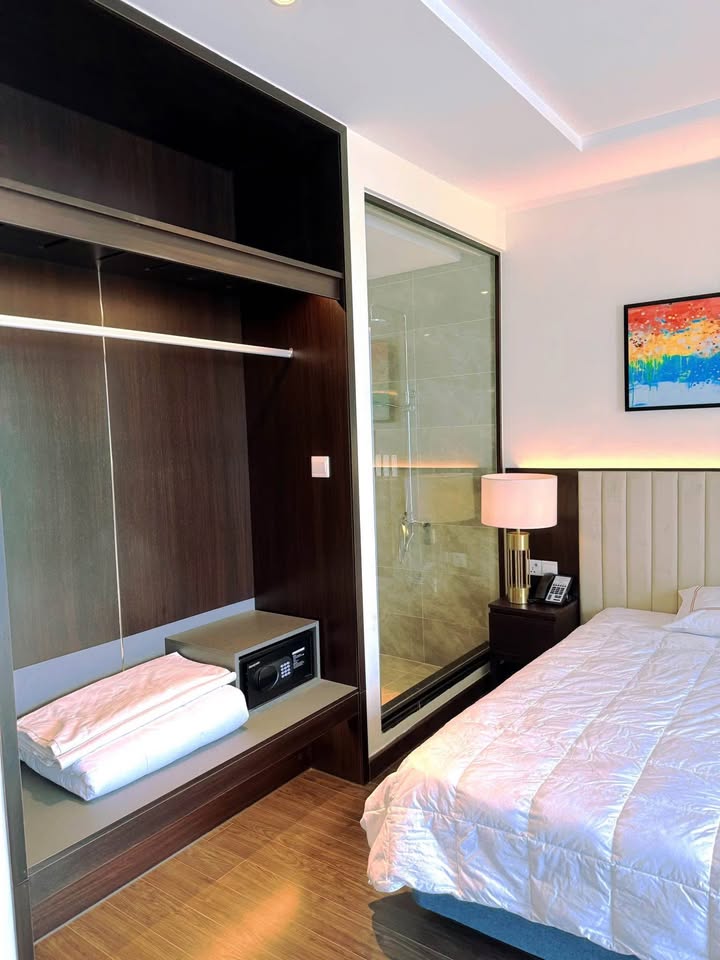 Cần bán Căn hộ chung cư đường Hoàng Quốc Việt, Phường Bãi Cháy, Diện tích 37m², Giá Thương lượng 4