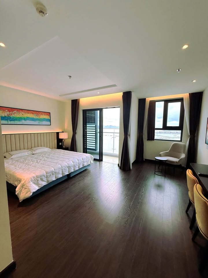 Cần bán Căn hộ chung cư đường Hoàng Quốc Việt, Phường Bãi Cháy, Diện tích 37m², Giá Thương lượng 5