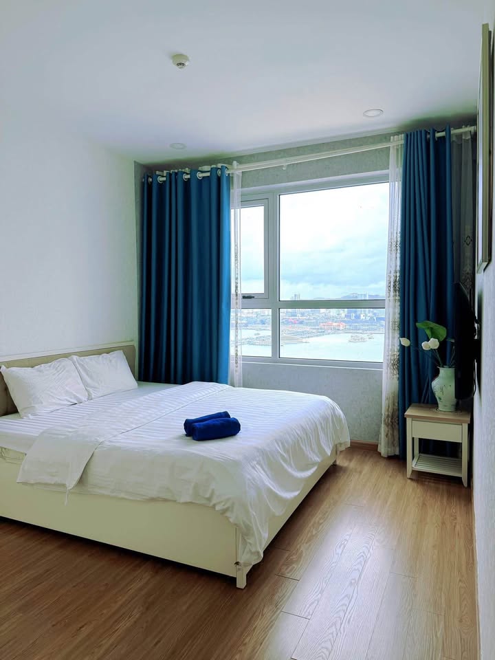 Cần bán Căn hộ chung cư Phường Bãi Cháy, Hạ Long, Diện tích 72m², Giá 3.85 Tỷ 7
