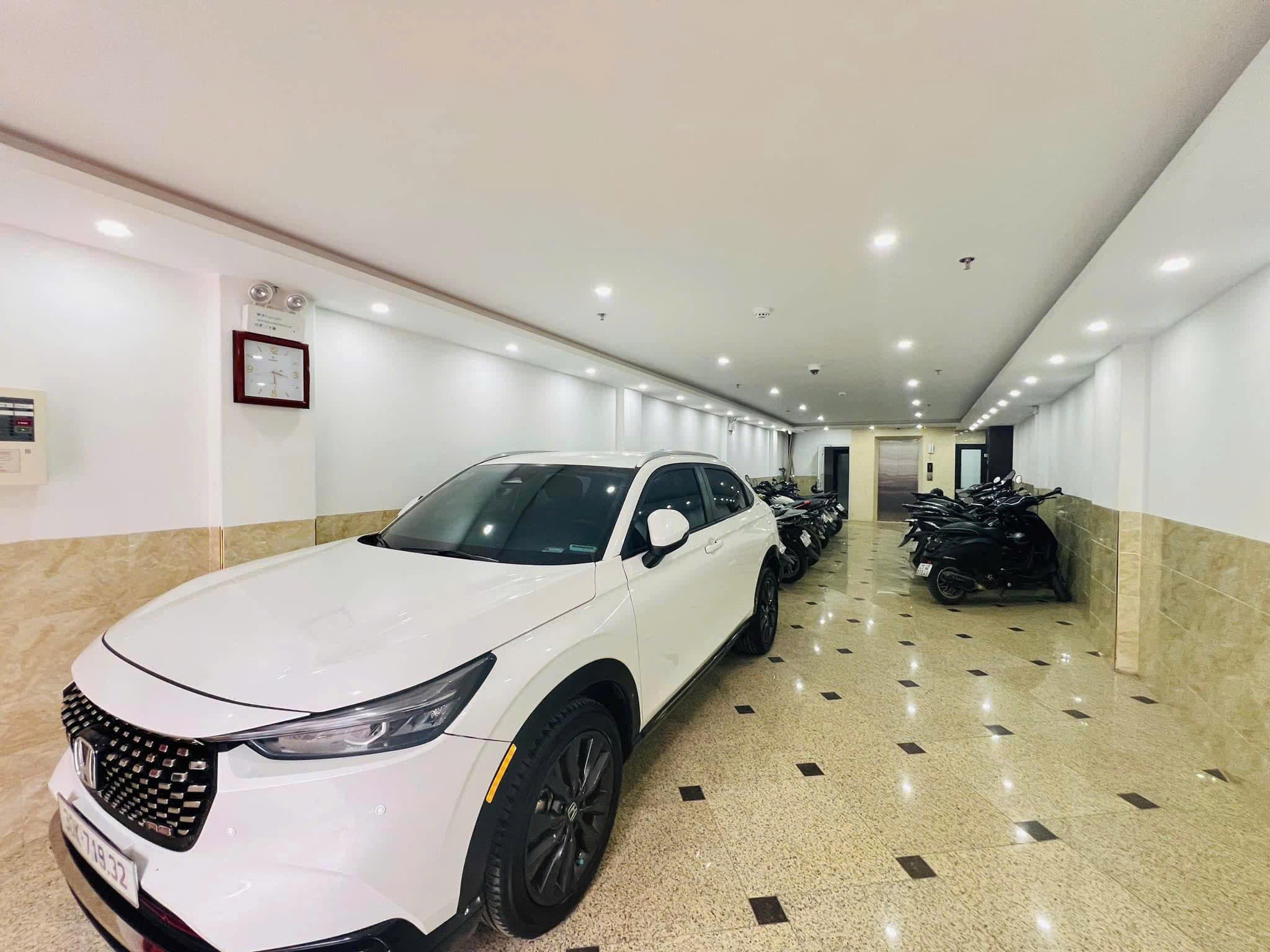 Hoàng Văn Thái 45 Tỷ Ở + Làm Văn Phòng 100M2 9 Tầng Tháng Máy Nhà Đẹp Ô TÔ Tránh 4
