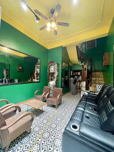 Mặt Phố Hoàng Hoa Thám 270M2 78 Tỷ Mặt Tiền rộng đẹp Quy Hoạch ổn định xây tòa 5