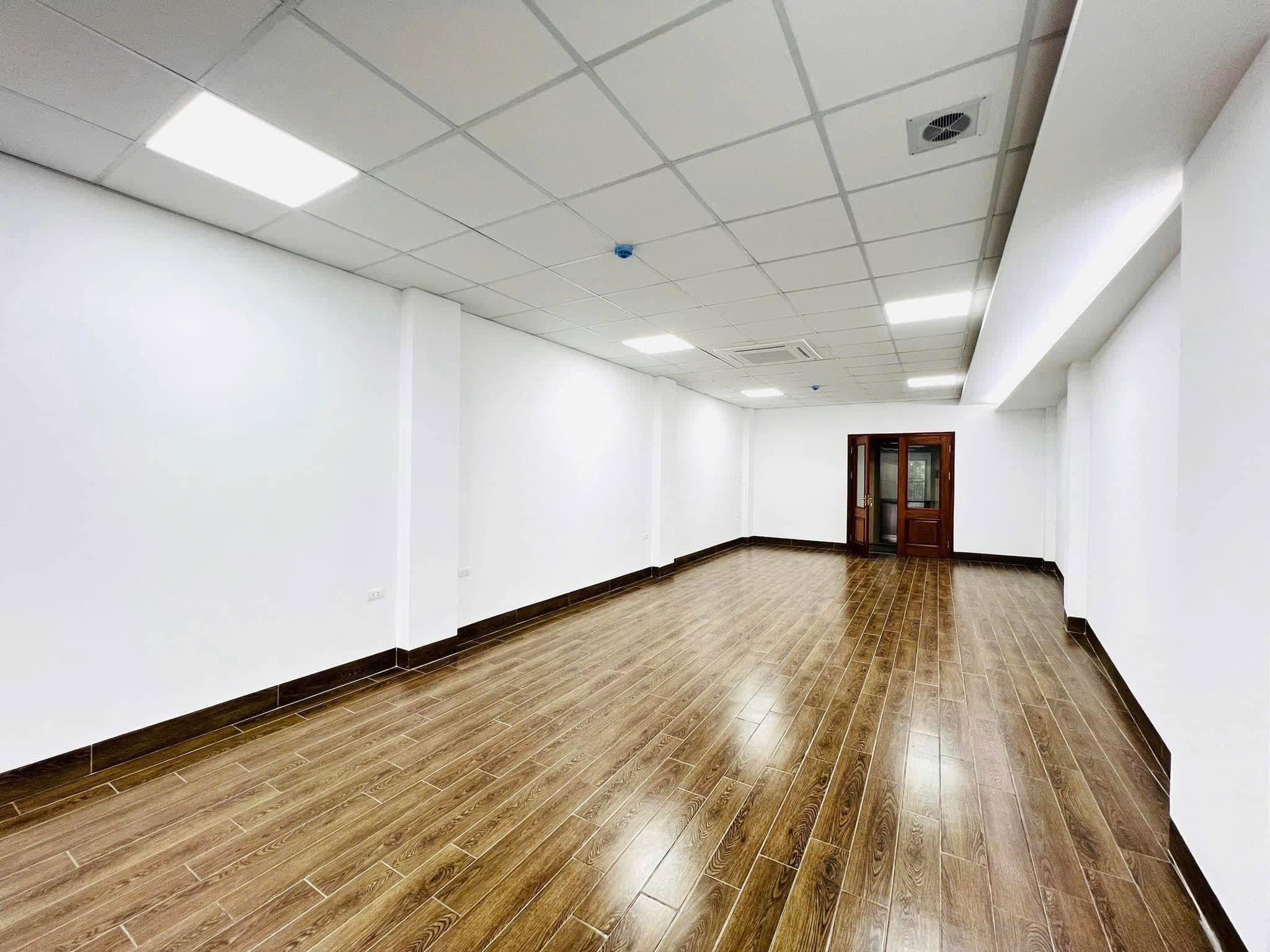 Hoàng Văn Thái 45 Tỷ Ở + Làm Văn Phòng 100M2 9 Tầng Tháng Máy Nhà Đẹp Ô TÔ Tránh 5