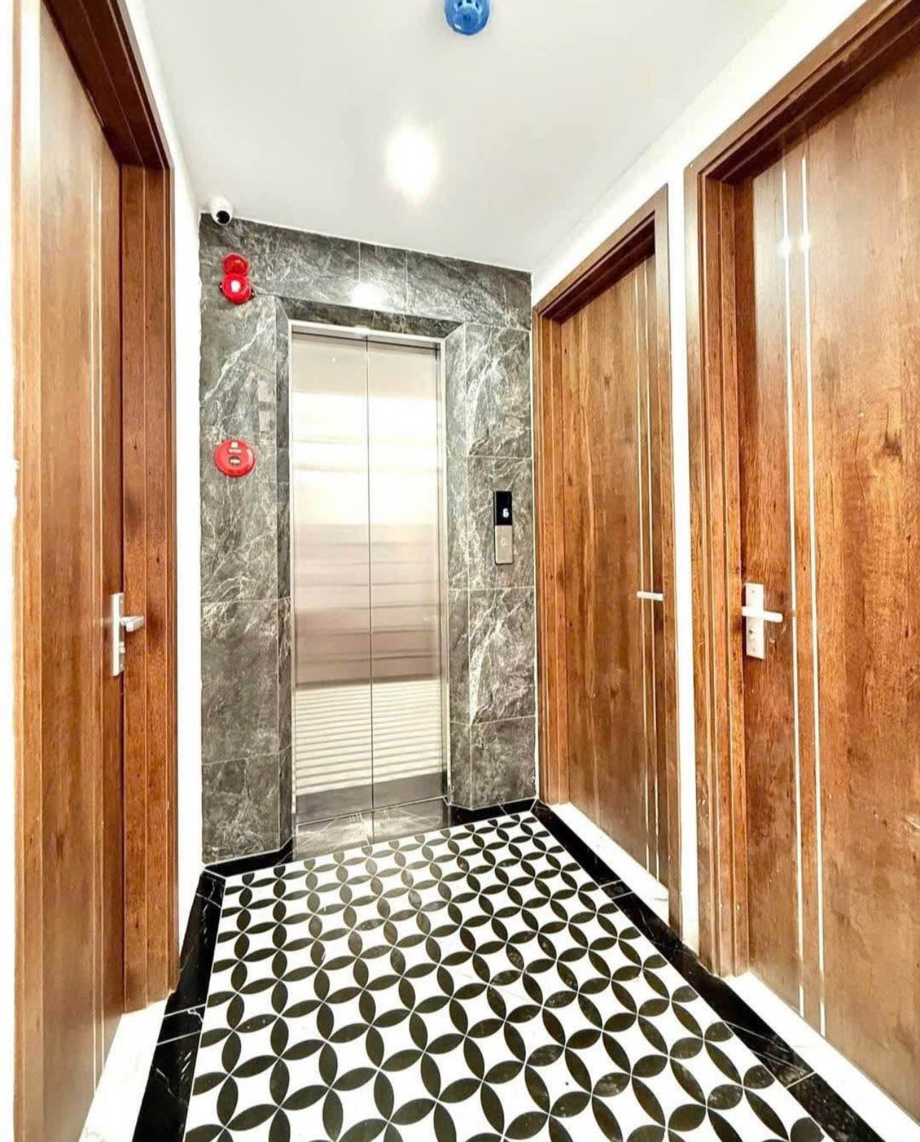 Bán tòa CCMN 7 tầng thang máy phố Đào Tấn, Ba Đình, 700tr / năm, ô tô qua nhà. Giá 22.5 tỷ 4