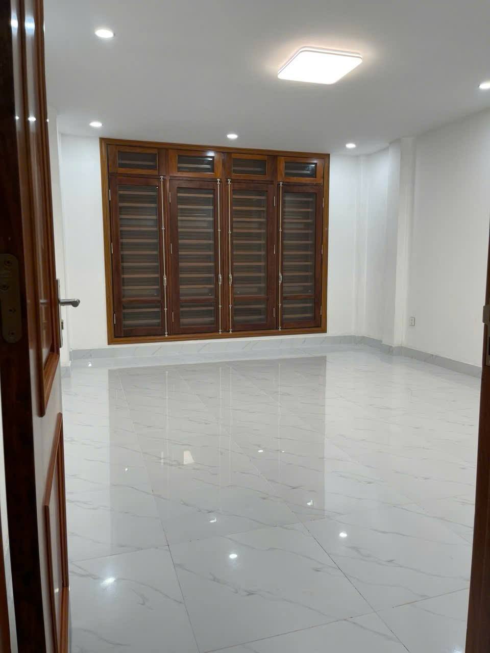 MỜI THUÊ MẶT BẰNG KINH DOANH TẦNG 1+2 – MBKD – LÊ THANH NGHỊ 4