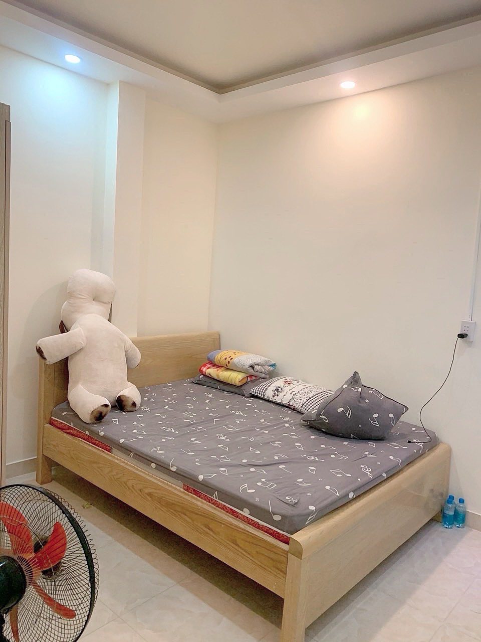 BÁN NHÀ 2 TẦNG ĐẶNG LỘ ĐƯỜNG TÔ TẬN NHÀ. PHƯỜNG VĨNH HẢI 2