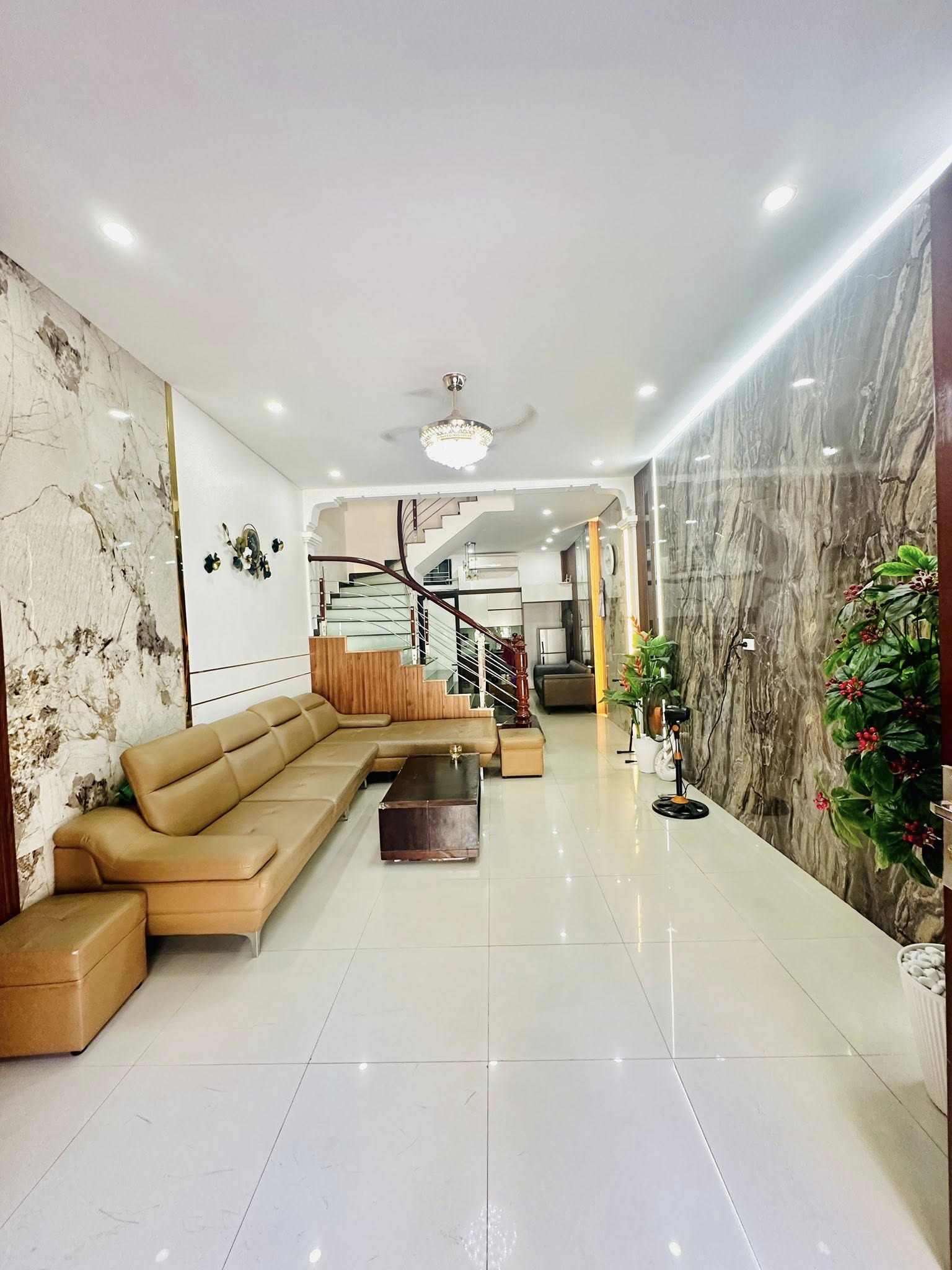 BÁN NHÀ HOÀNG MAI – Ô TÔ - KINH DOANH - NGÕ THÔNG – 54M² - 4.1M MT - 14.75 TỶ 3
