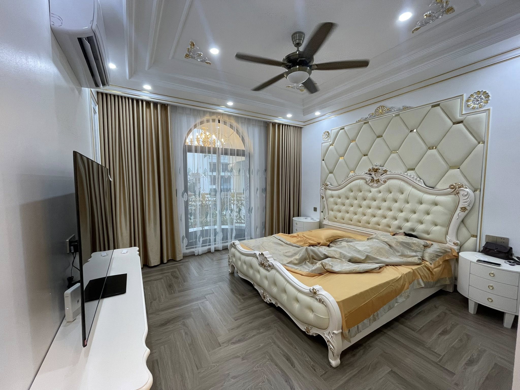 MẶT PHỐ NGÔ GIA TỰ-NHÀ ĐẸP DÂN XÂY-92M 30TỶ-THANG MÁY-FULL NỘI THẤT-KINH DOANH SIÊU ĐỈNH 6