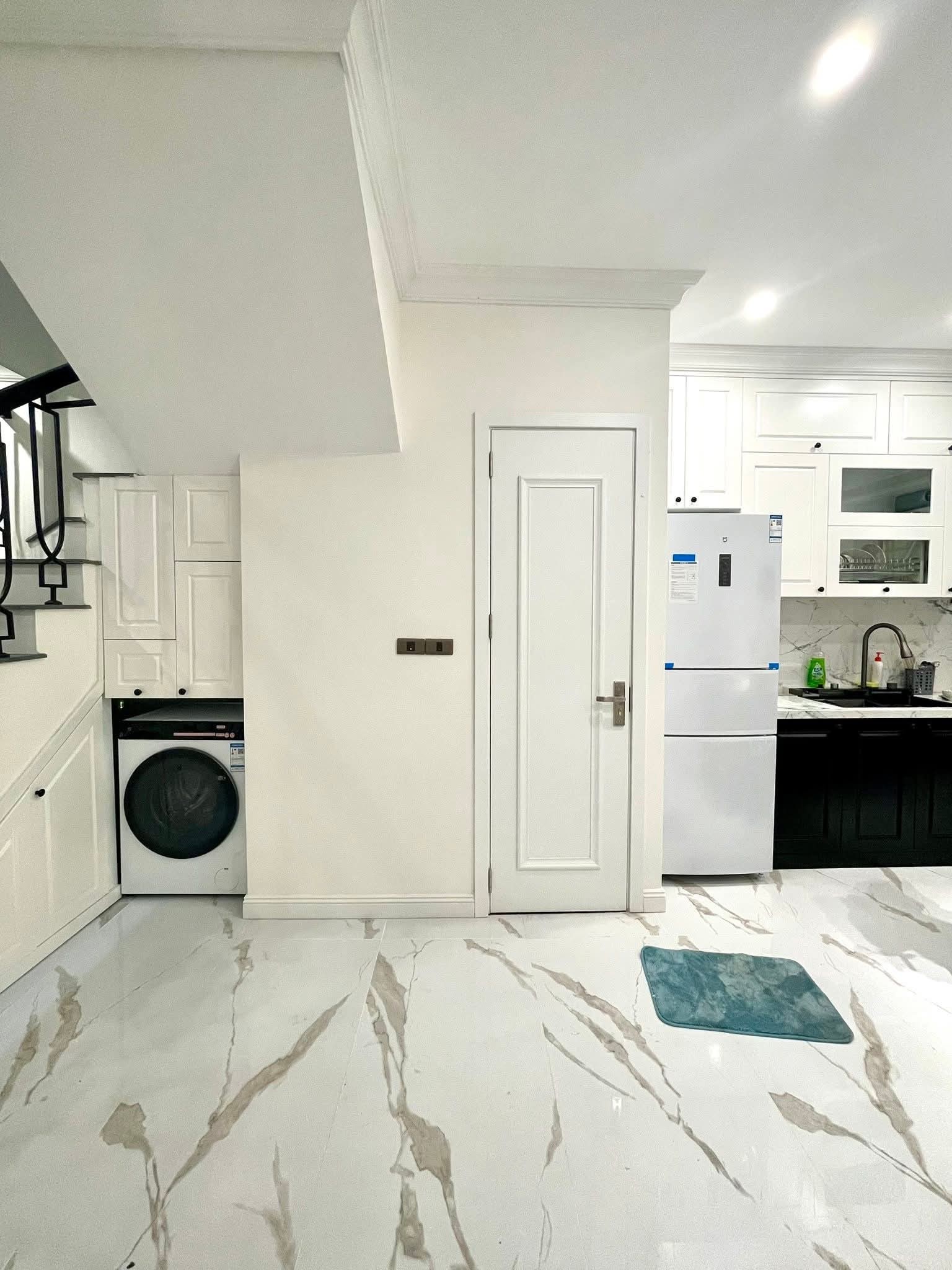 Tòa Apartment cao cấp Đội Cấn DT 165TR/TH ô tô tránh đỗ khu phân lô 9 Tầng 1 hầm 35 tỷ 5