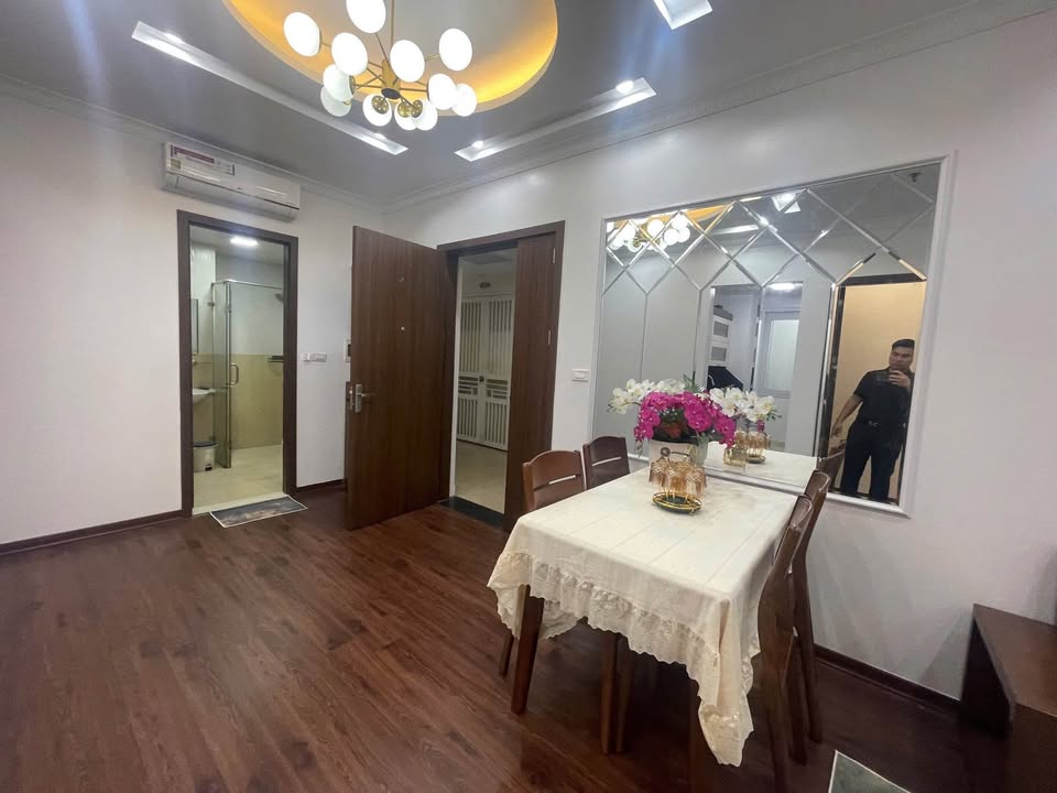 Cần bán Căn hộ chung cư Phường Bãi Cháy, Hạ Long, Diện tích 70m², Giá Thương lượng 5