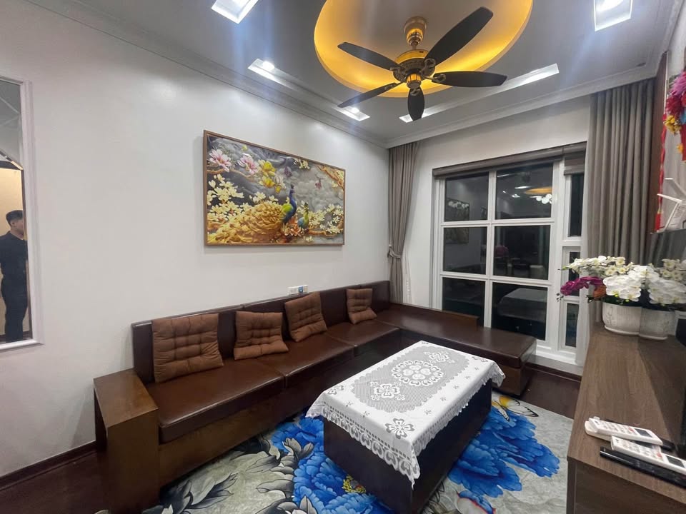 Cần bán Căn hộ chung cư Phường Bãi Cháy, Hạ Long, Diện tích 70m², Giá Thương lượng 6