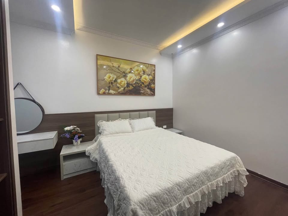 Cần bán Căn hộ chung cư Phường Bãi Cháy, Hạ Long, Diện tích 70m², Giá Thương lượng 8