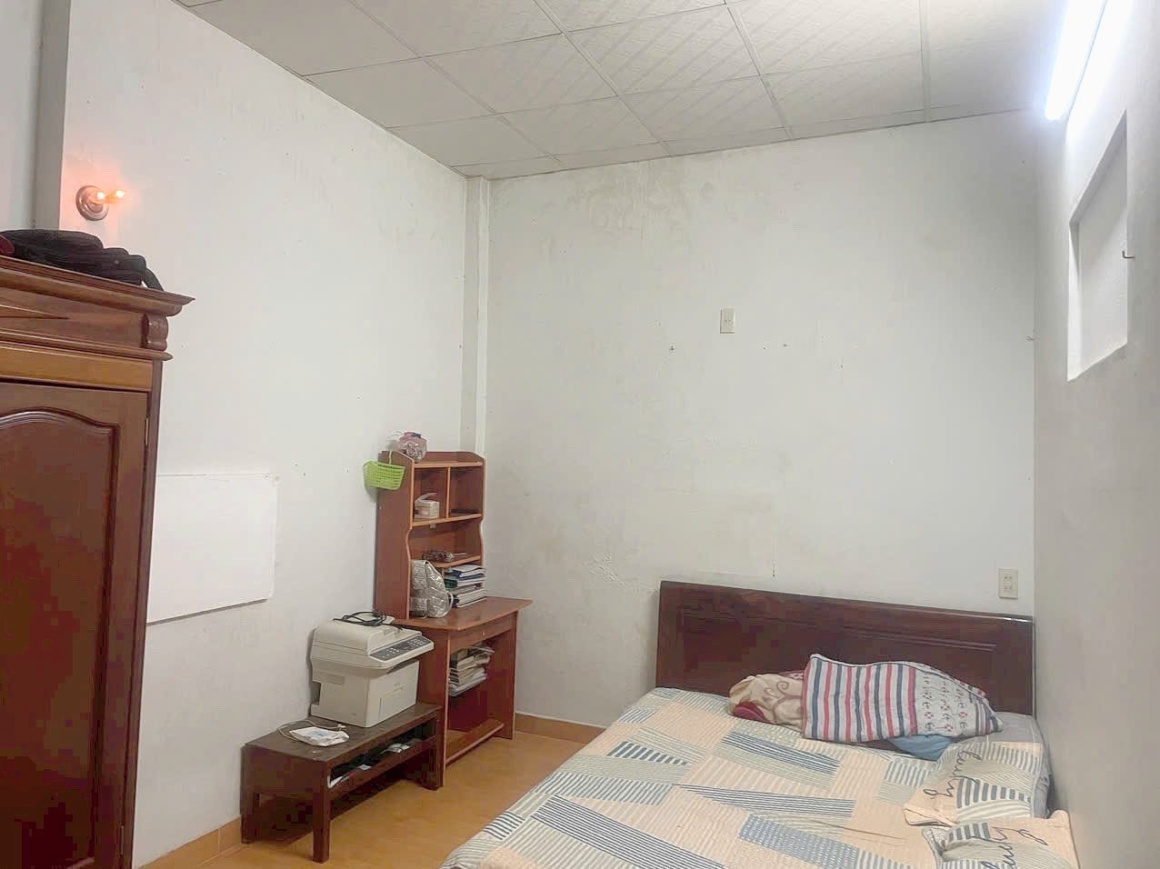 BÁN NHÀ 2 TẦNG ĐƯƠNG 2 Ô TÔ GẦN NHÀ THỜ BA LÀNG GẦN BIỂN VĨNH HOÀ 4