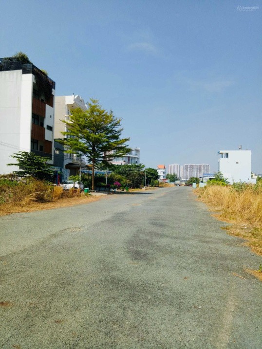 Cần bán các lô đất giá tốt tại KDC Sở văn hóa TT, đường Liên Phường, giá từ 6,2 tỷ 6