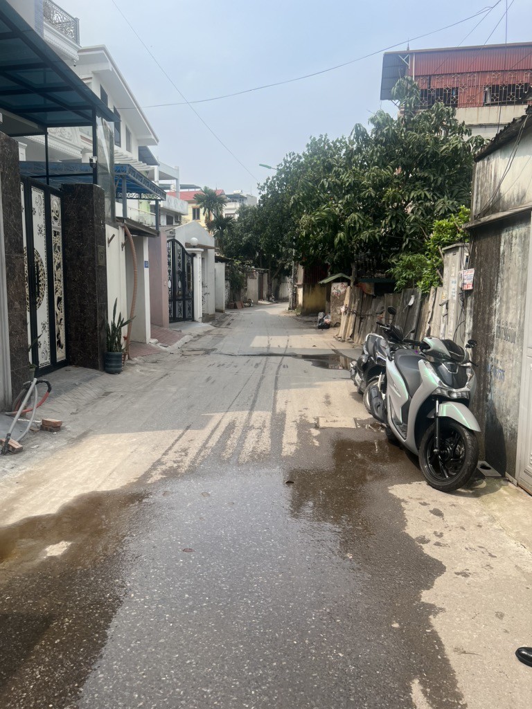 PHỐ BÁT KHỐI 20 tỷ 130m MẶT TIỀN 5m, NGÕ OTO TRÁNH,LONG BIÊN HÀ NỘI 2