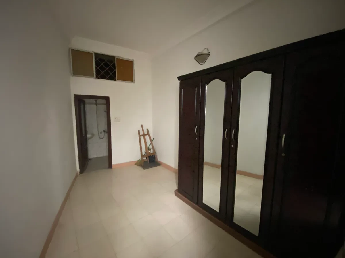 Bán nhà 4 tầng x 60m2 phố Văn Chương, giá 6.8 tỷ, cách ô tô 20m 2